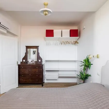 Apartman A Casa Breathtaking Attic In Strada Maggiore *
