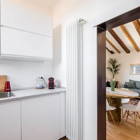 A Casa Breathtaking Attic In Strada Maggiore